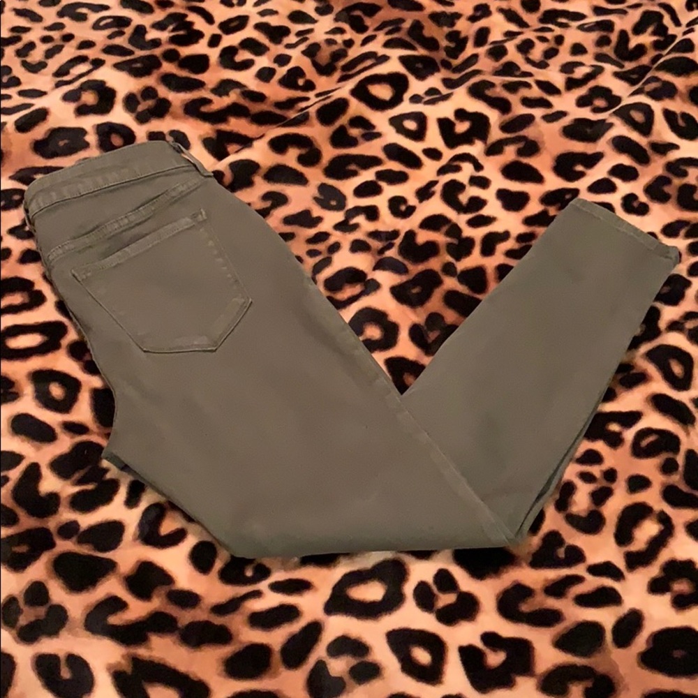 Old navy rockstars army green.
